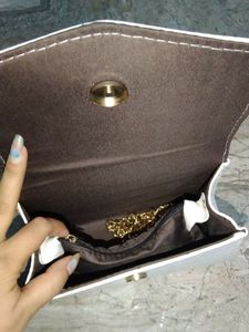 White Leather Hand Bag.                           Price Drop❗