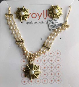 Voylla Choker Set