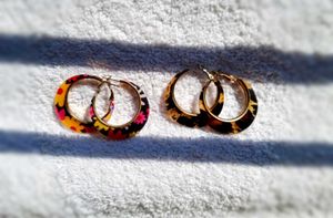 2 Hoop Pairs.With Flowery & Woody Design.