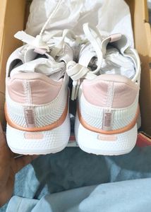 Puma Running Shoes - Pristine Condition[UNISEX]