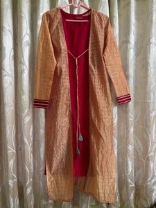 Women&#39;s Red Viscose Printed Ethnic Sets