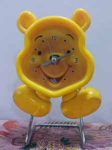 Vintage Winnie the Pooh Clock