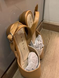 Flats For Women