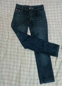 Low-rise Slim Fit Jeans