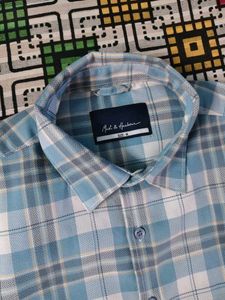 Men Checked Casual Shirt