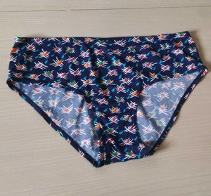 M Size Brief