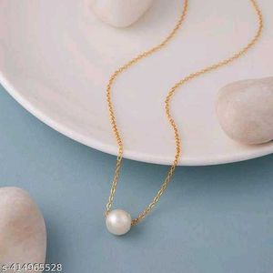 Dainty🤌🏻😍 And Elegant necklace 😍😍