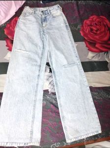 Ripped Wide Leg Jeans