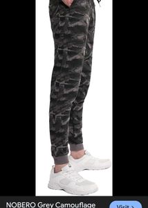 NOBERO Men Abstract Pant