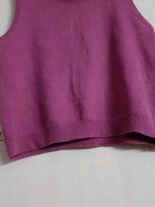 High neck Top