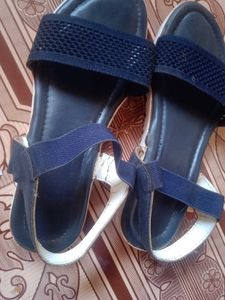 Blue Sandle