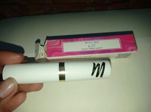 Myglamm LIT Creamy Matte Lipstick