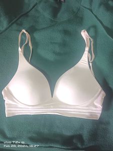 Comfortable White Bra By Marks &amp; Spencer