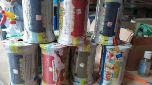 Go india.  kite flying manja