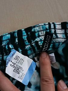 H&amp;M Skirt With Tag