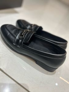 ZAIRA Black Women Loafer