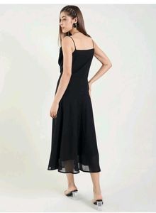 With Tag Elegant Black Midi Dress