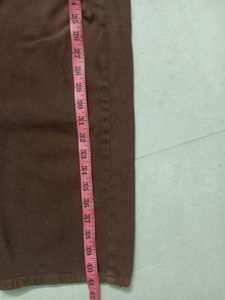 baggy brown pants