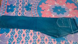Man T-shirt 👕 And Jeans 👖