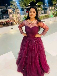 Heavy Multilayer Gown