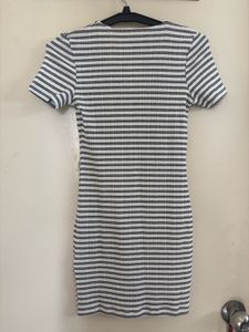H&amp;M LACING-DETAIL BODYCON DRESS