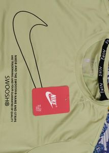 Unisex Nike Drift Tshirt