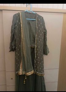 lehnga choli with shrug