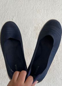 Rocia By Regal Round-Toe Slip-On Ballerinas