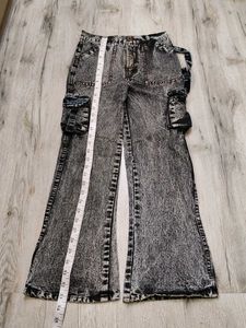 Ma2183 Sabrin bootcut jeans waist 24 inches