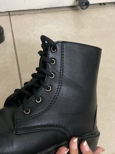 Black Boots