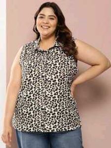 Fitted Leopard Print Sleeveless Button Down Shirt