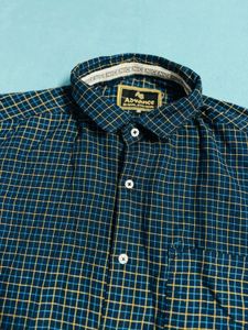 Classic Plaid Long Sleeve Shirt