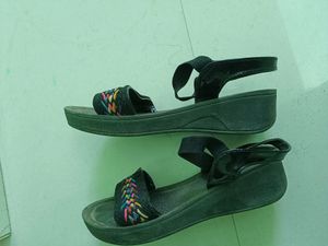 Sandal