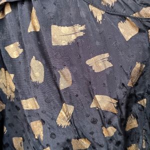 Beautiful Fabienne Chapot Black n Gold Blouse 🖤✨