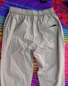 Pure Cotton Grey Color Men&#39;s Cargo.