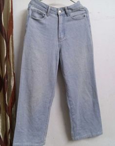 Light Wash Wide Leg Jeans
