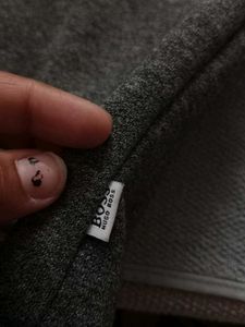 HUGO BOSS SWEATSHIRT