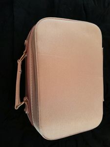 Faces Canada Trousseau Box