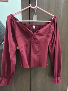 Chic Burgundy Long Sleeve Top