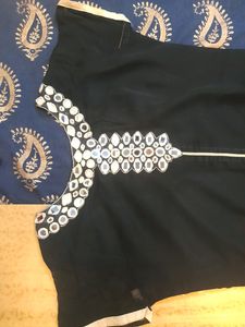 Black Kurti