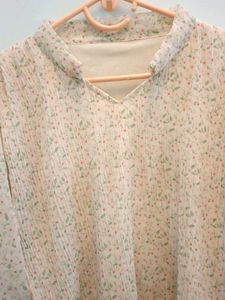 Women Georgette Top With Ambarella Sleeves