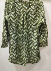 Women Short Green Kurti
