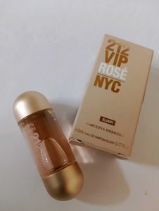 Caroline Herrera Perfume ♥️