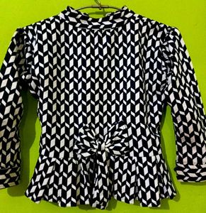 Patterned Black &amp; White Blazer