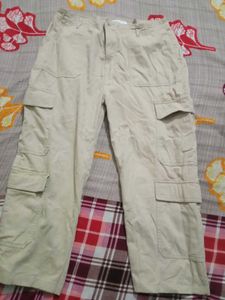 Baggy Beige Cargo Pants/Jorts Brand New