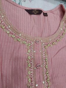 Acai Kurta With Handwork