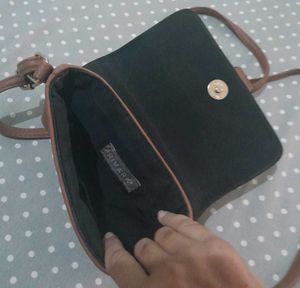 Leather sling bag