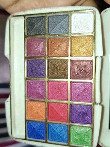 Vintage Eyeshadow Palette