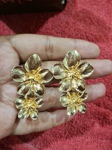 Golden Flower Earrings