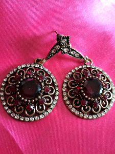 Elegant Red Stone Earrings🌹🌹